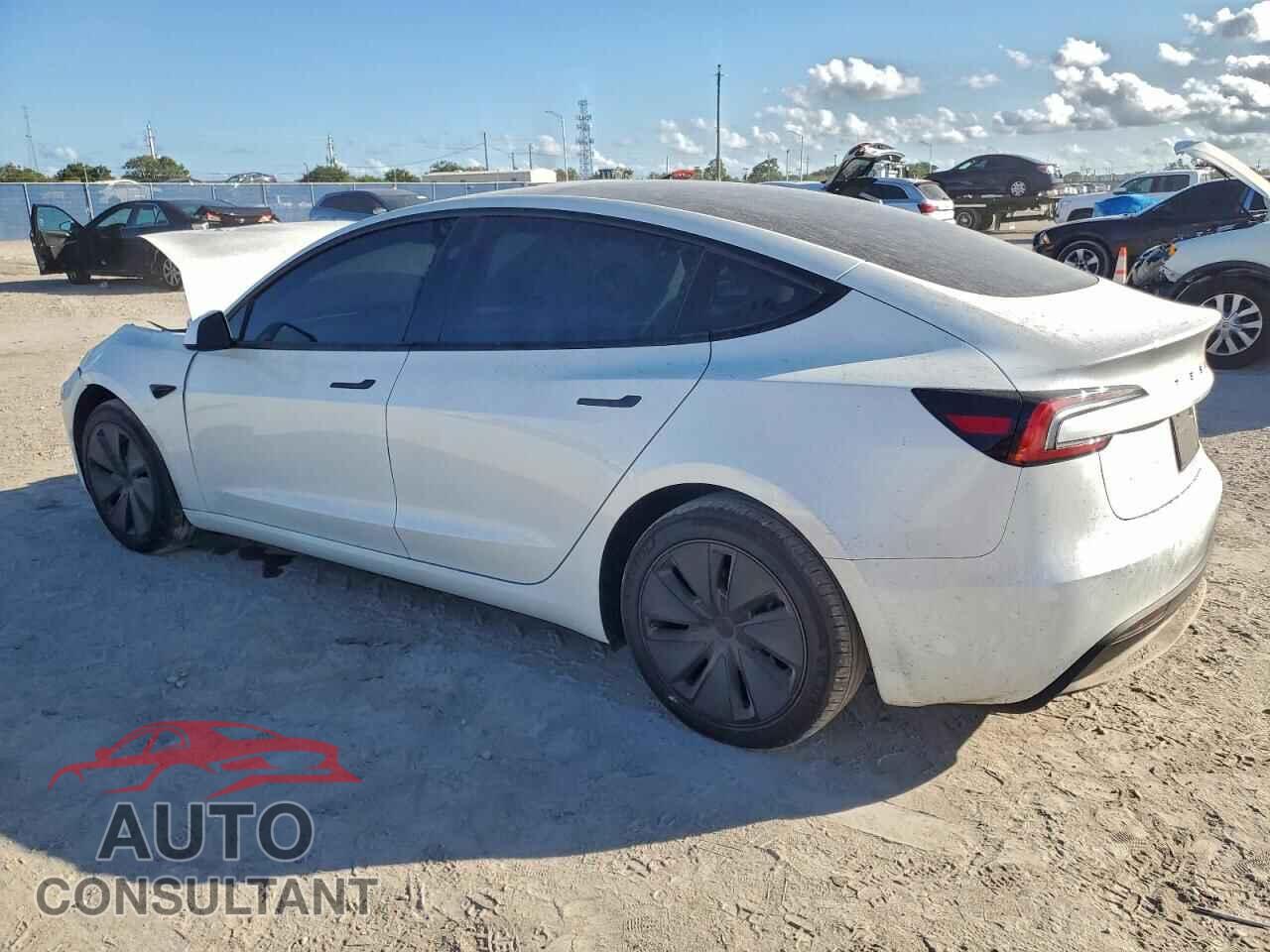 TESLA MODEL 3 2025 - 5YJ3E1EA0SF915358