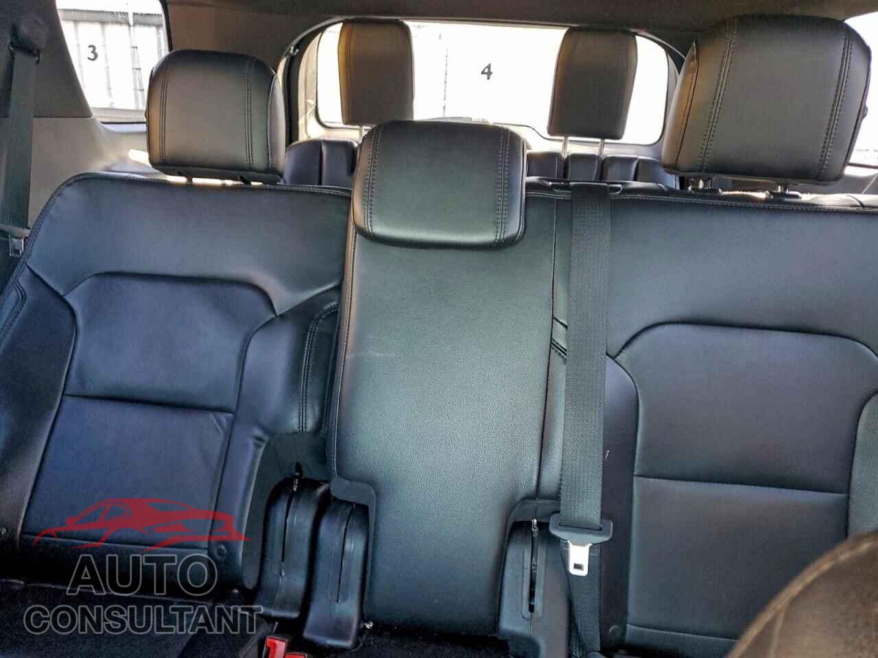 FORD EXPLORER 2017 - 1FM5K8D86HGA07029
