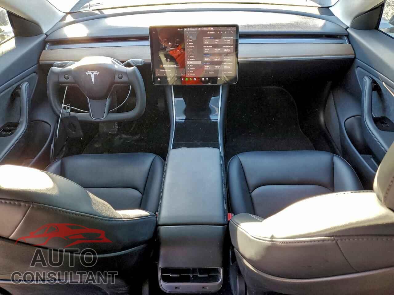 TESLA MODEL 3 2018 - 5YJ3E1EA0JF023772