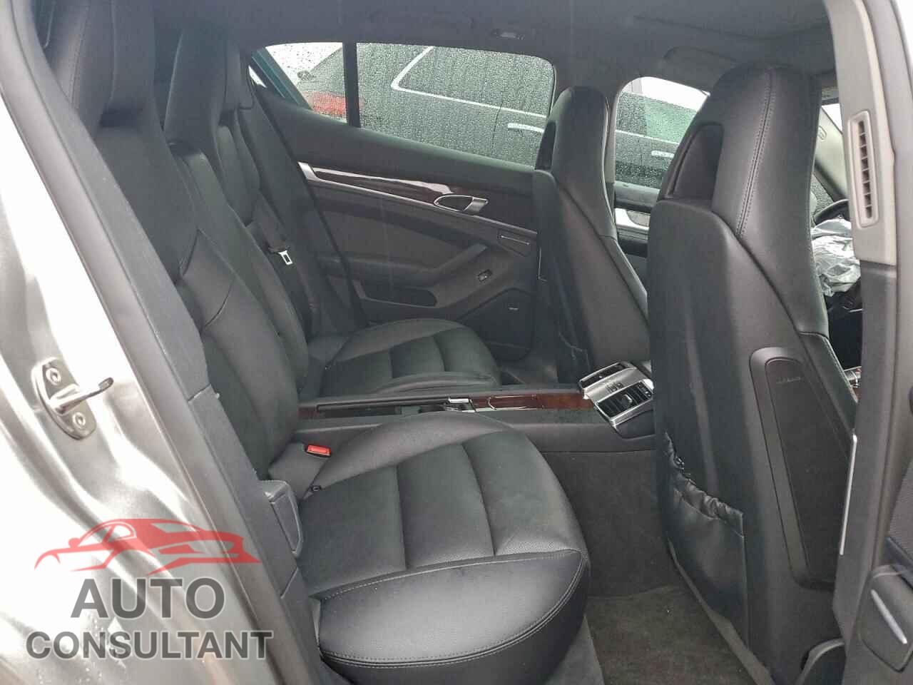 PORSCHE PANAMERA 2011 - WP0AB2A74BL061195