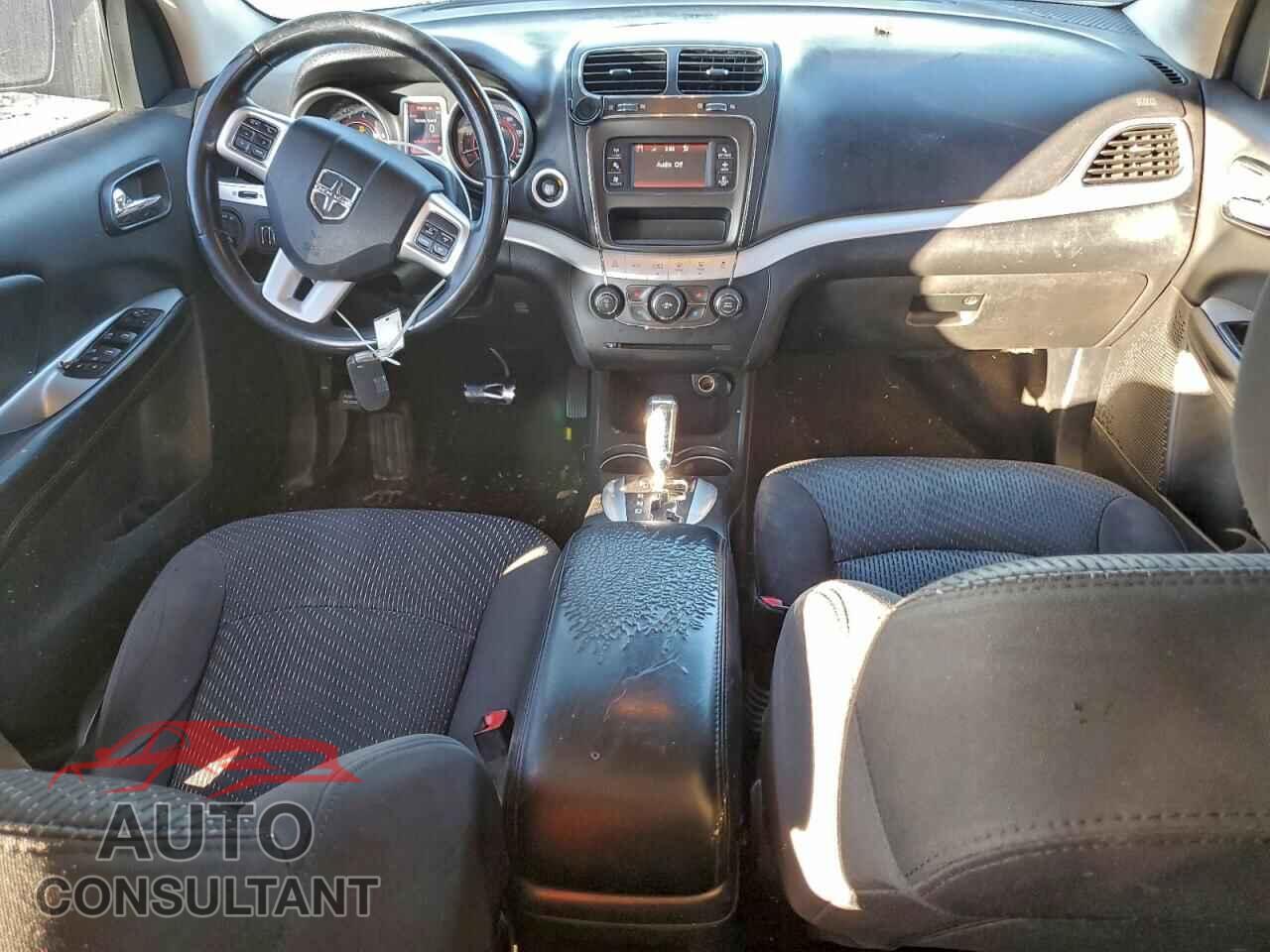 DODGE JOURNEY 2017 - 3C4PDCAB6HT559412