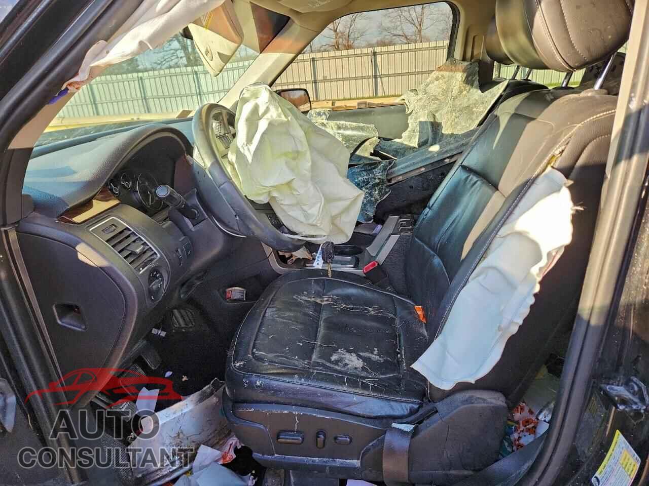 FORD FLEX 2011 - 2FMHK6CC3BBD36664