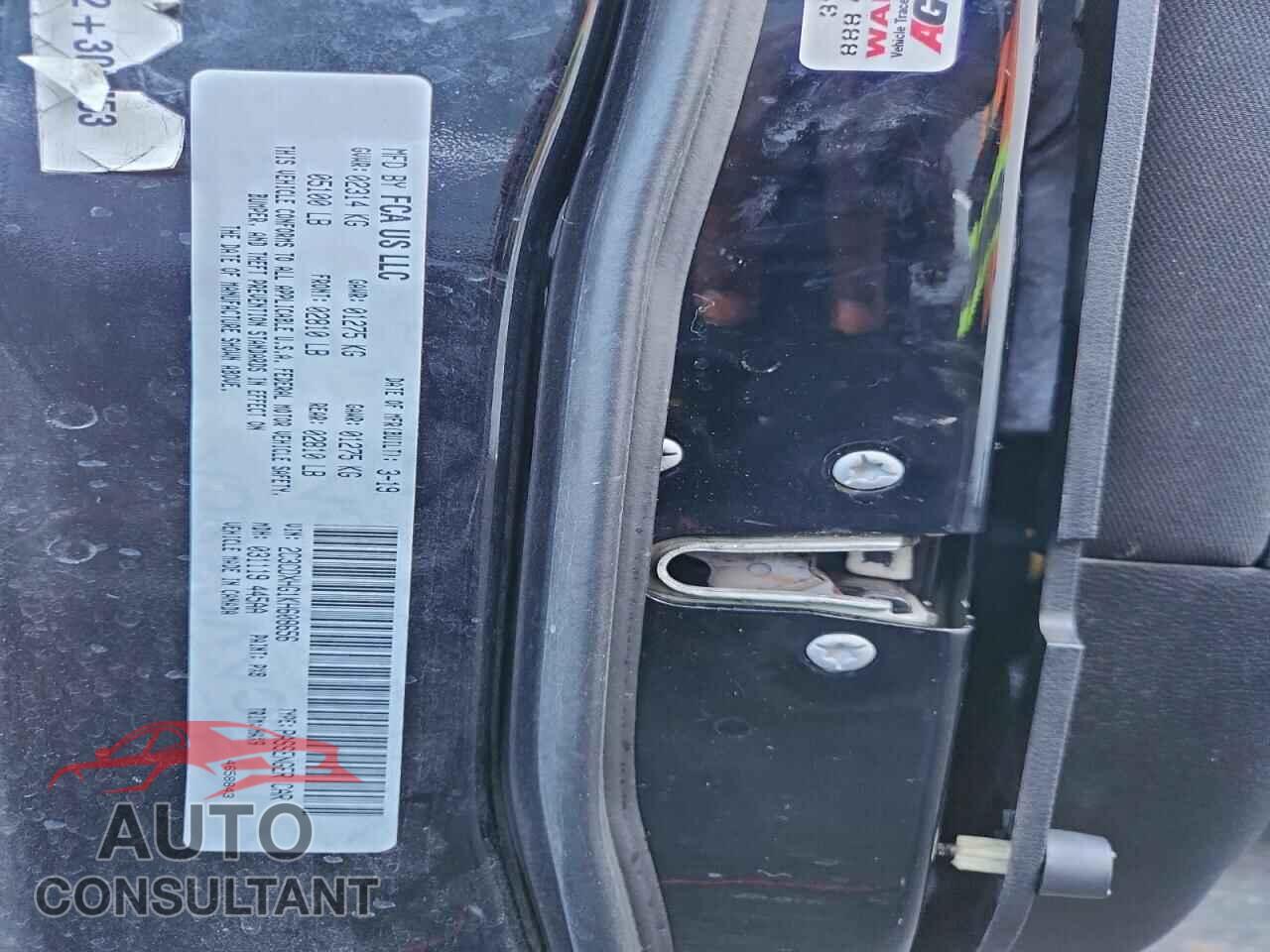 DODGE CHARGER 2019 - 2C3CDXHG1KH608656