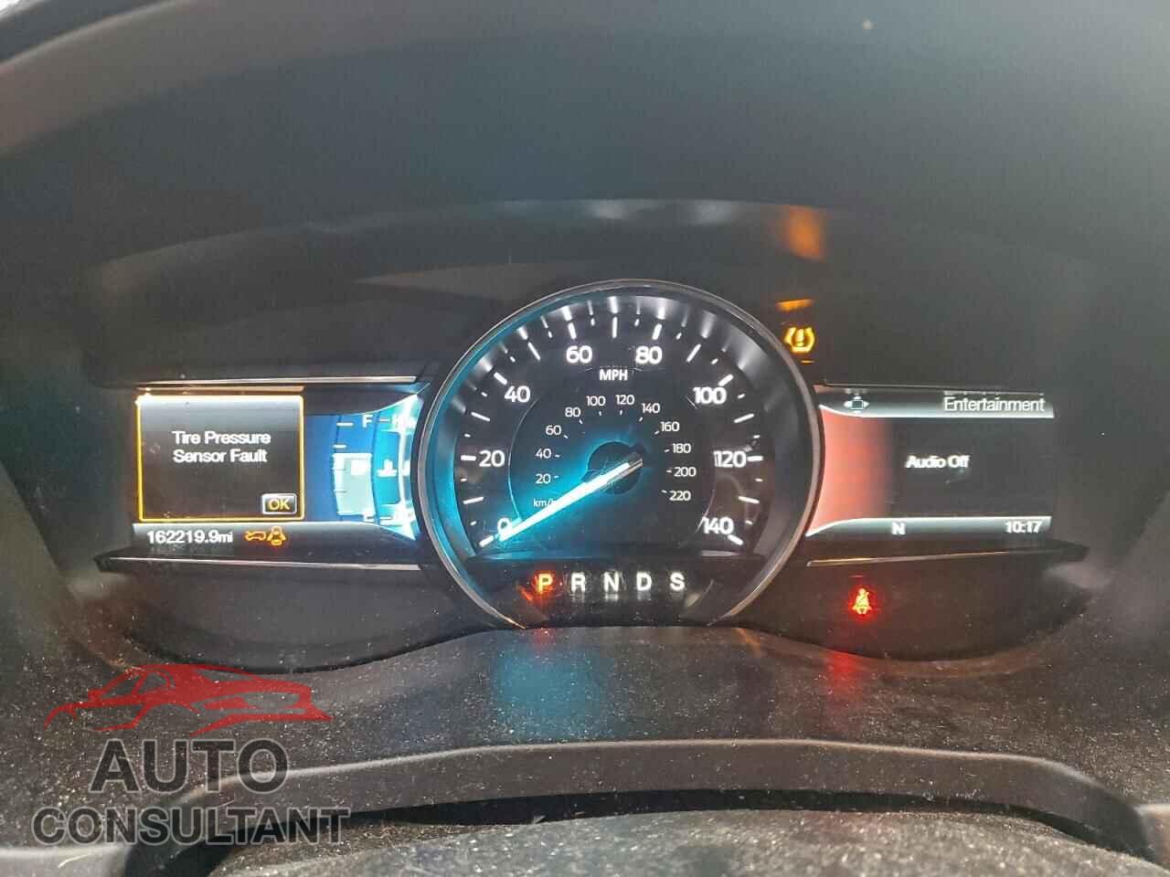 FORD EXPLORER 2017 - 1FM5K7D8XHGD97904