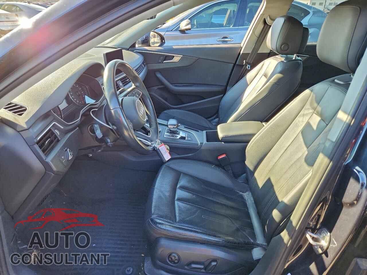 AUDI A4 2018 - WAUKMAF43JA014724