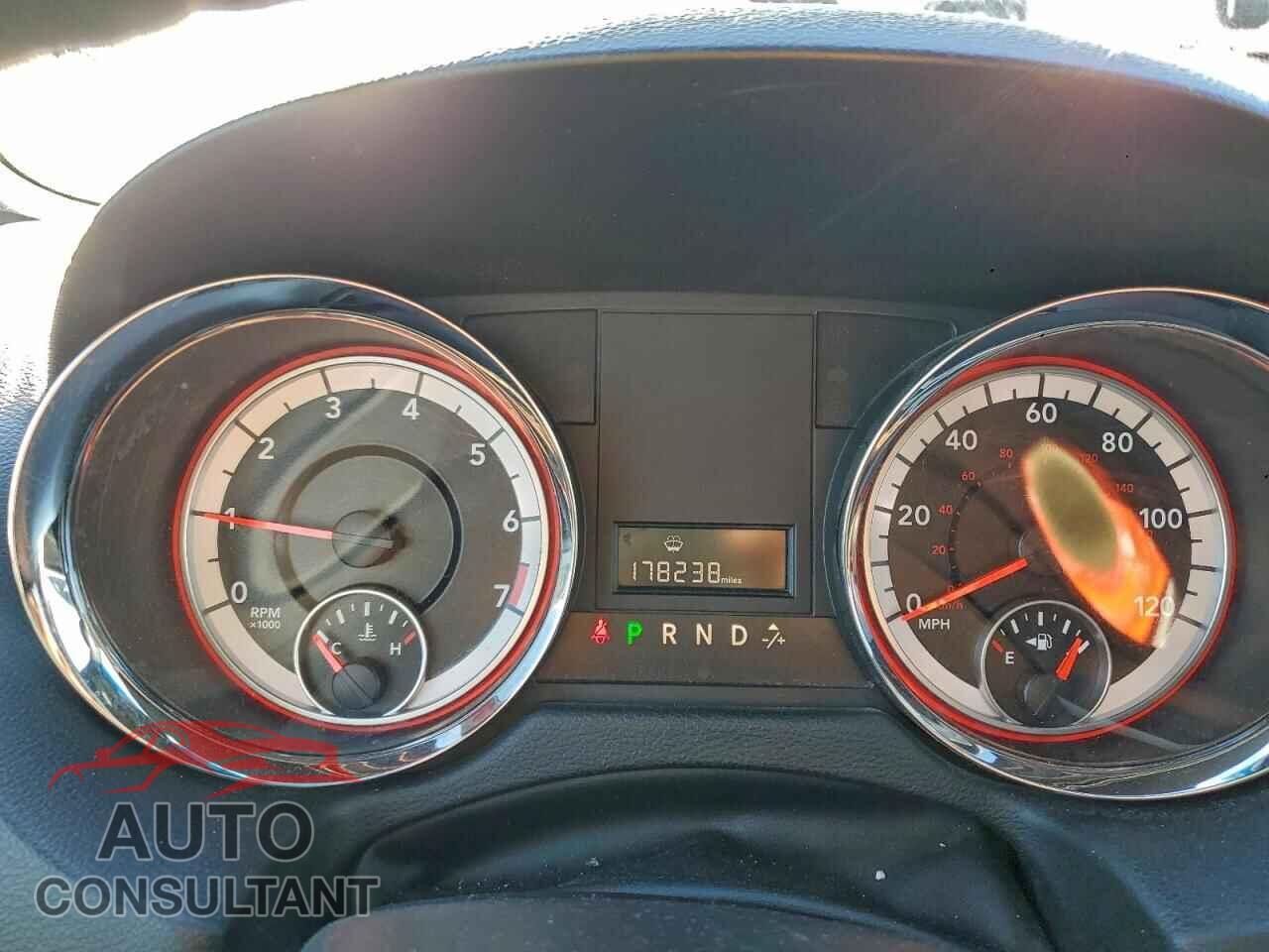 DODGE CARAVAN 2017 - 2C4RDGCG9HR842253