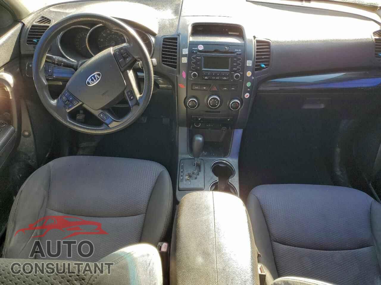 KIA SORENTO 2012 - 5XYKT4A63CG188411