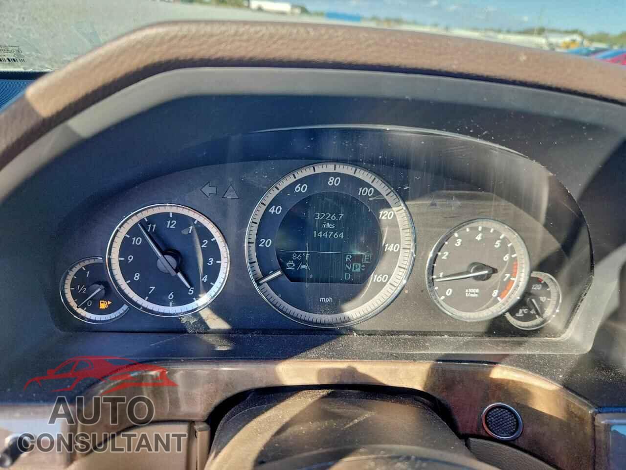 MERCEDES-BENZ E-CLASS 2011 - WDDHF5GB4BA387631