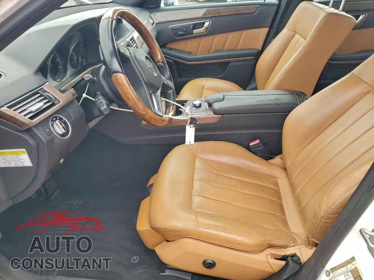 MERCEDES-BENZ E-CLASS 2013 - WDDHF5KB2DA698257