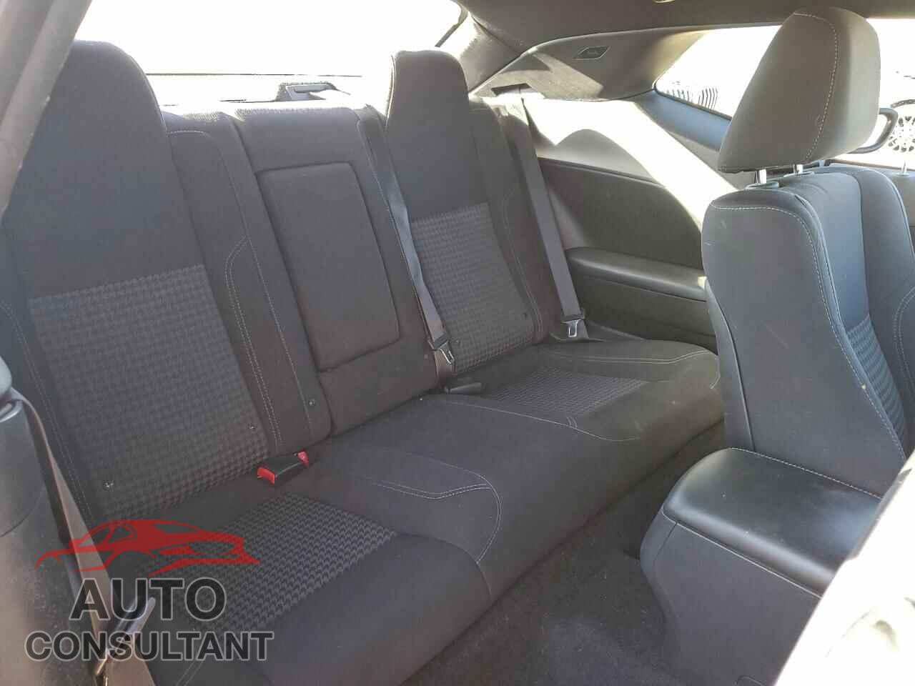 DODGE CHALLENGER 2015 - 2C3CDZAG5FH700218