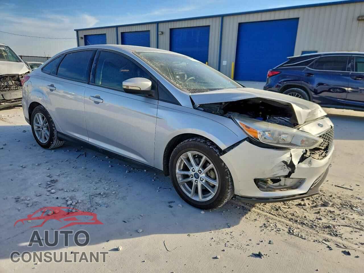 FORD FOCUS 2017 - 1FADP3F22HL328575