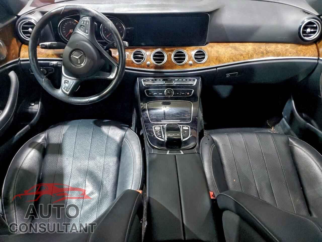 MERCEDES-BENZ E-CLASS 2017 - WDDZF4KB6HA108596