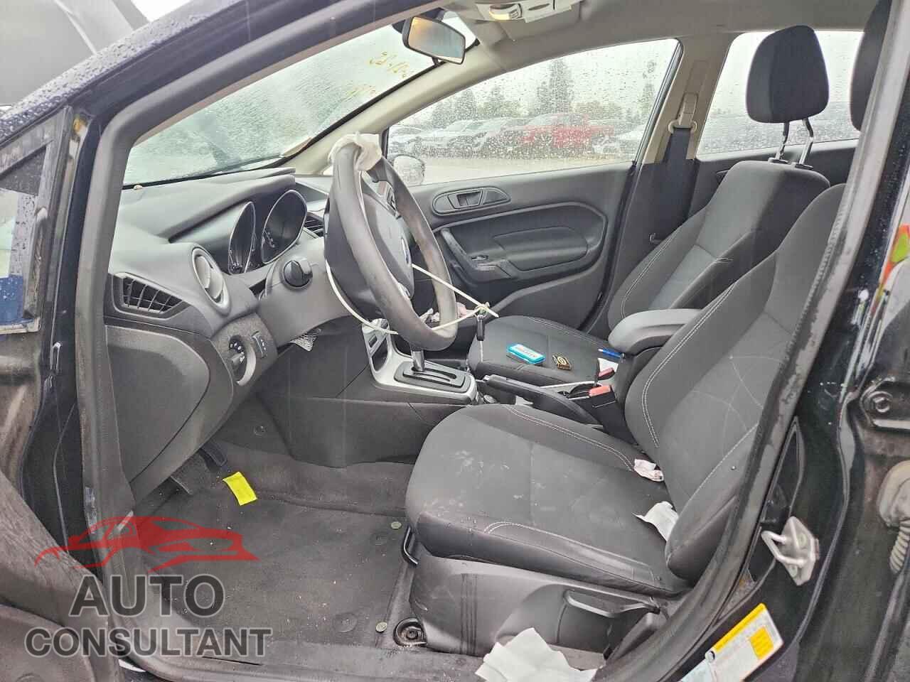 FORD FIESTA 2019 - 3FADP4EJ4KM130133