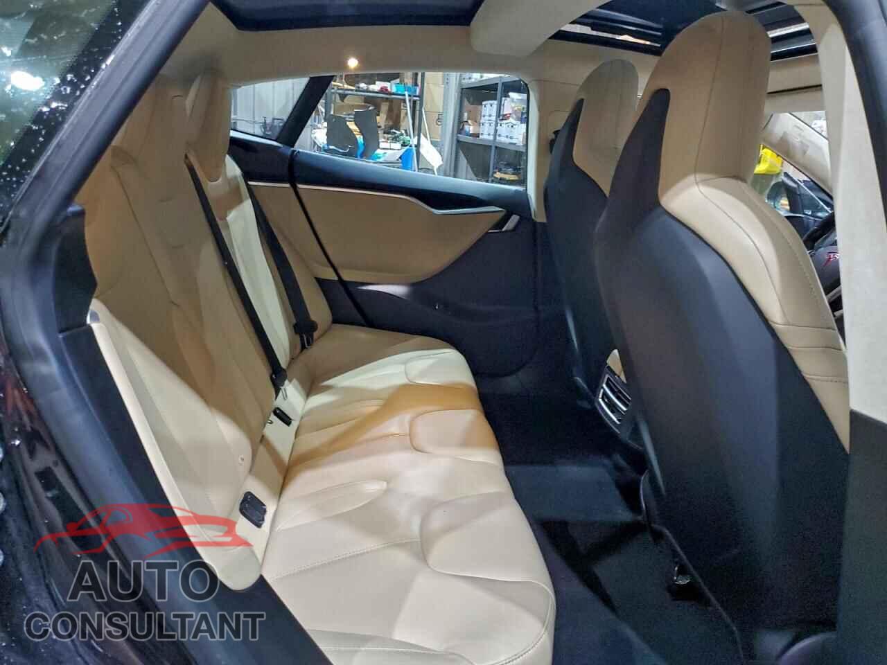 TESLA MODEL S 2015 - 5YJSA1H29FF091149