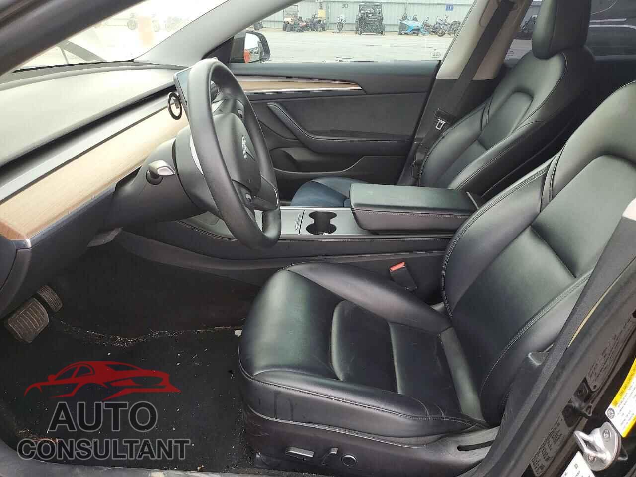 TESLA MODEL 3 2021 - 5YJ3E1EA1MF098601