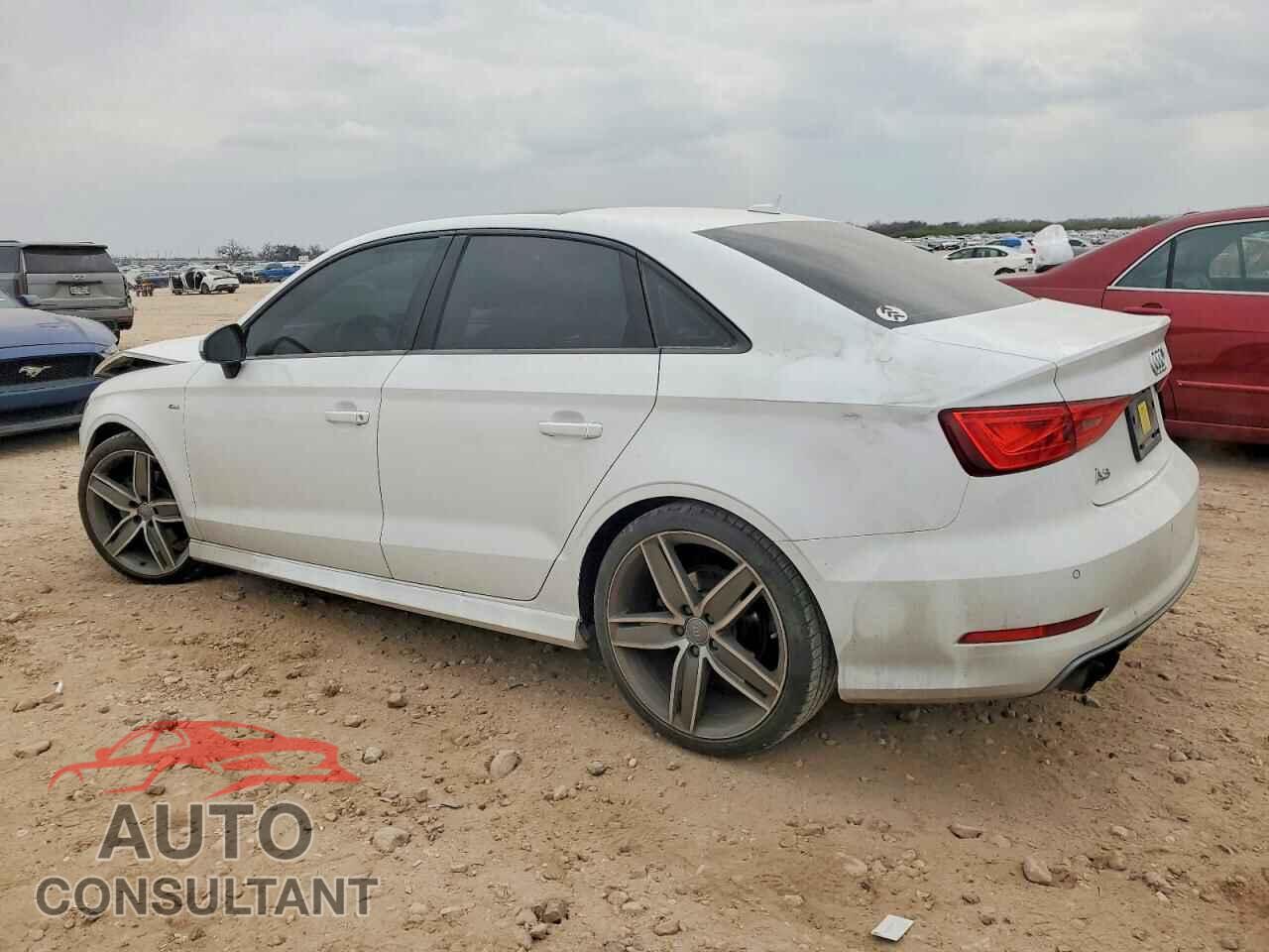 AUDI A3 2016 - WAUA7GFF6G1111996