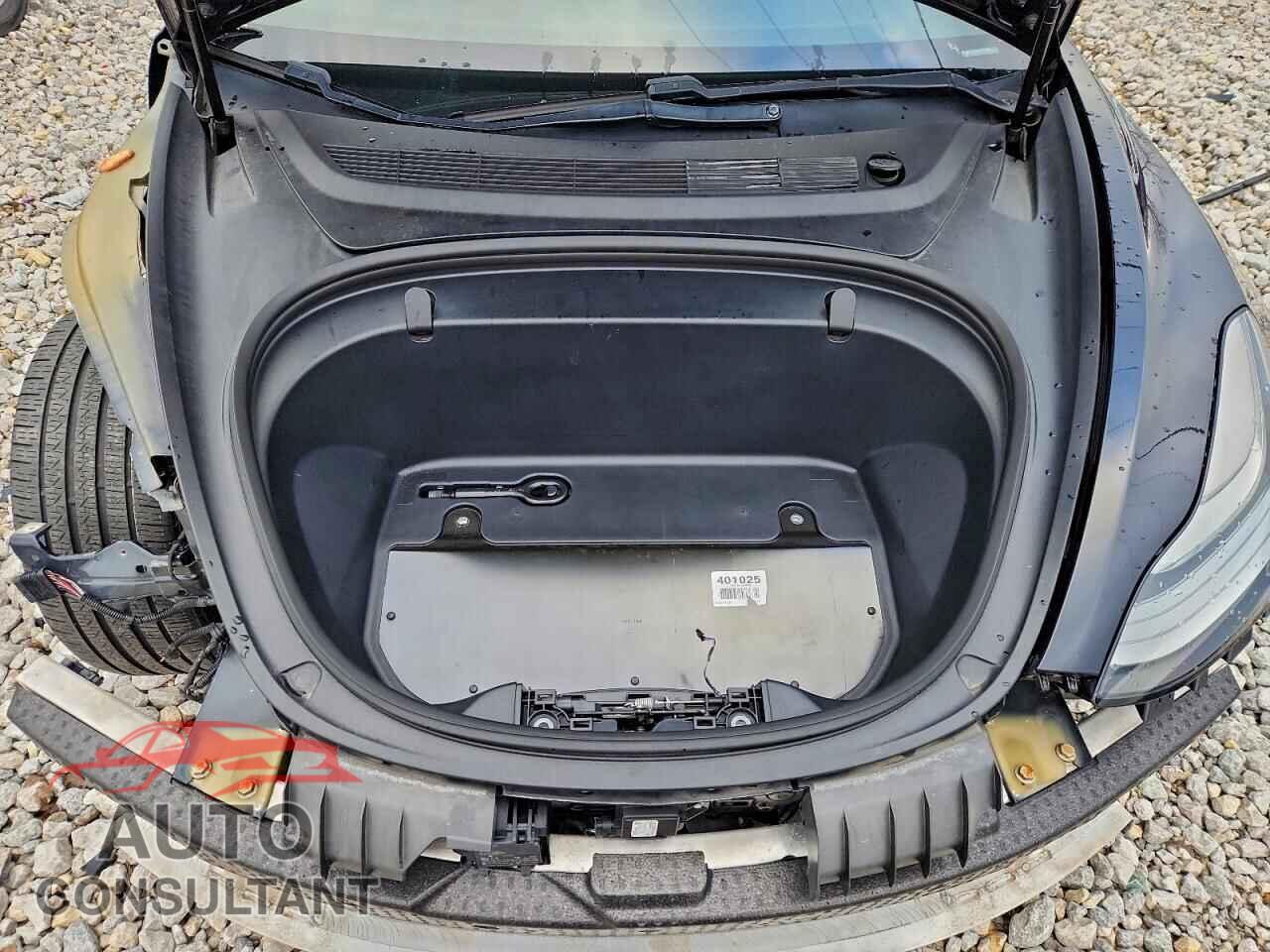TESLA MODEL 3 2018 - 5YJ3E1EB2JF107312