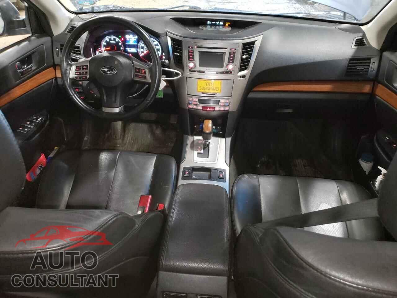 SUBARU OUTBACK 2014 - 4S4BRBLC0E3257967