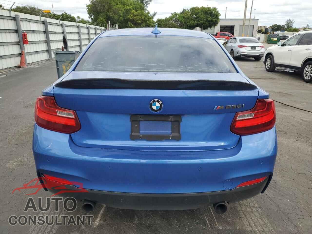 BMW M2 2015 - WBA1J7C54FV358910