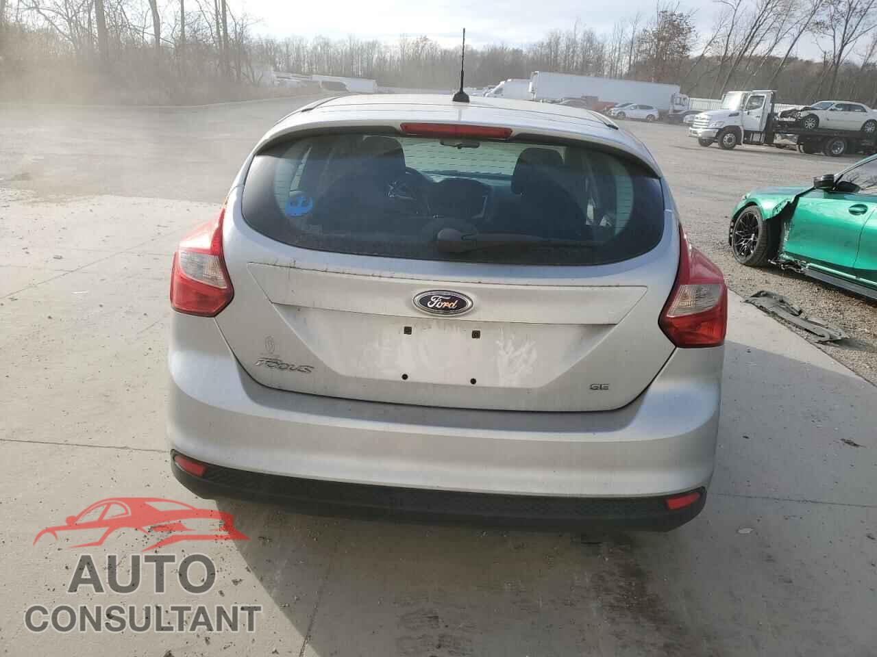 FORD FOCUS 2014 - 1FADP3K29EL325335