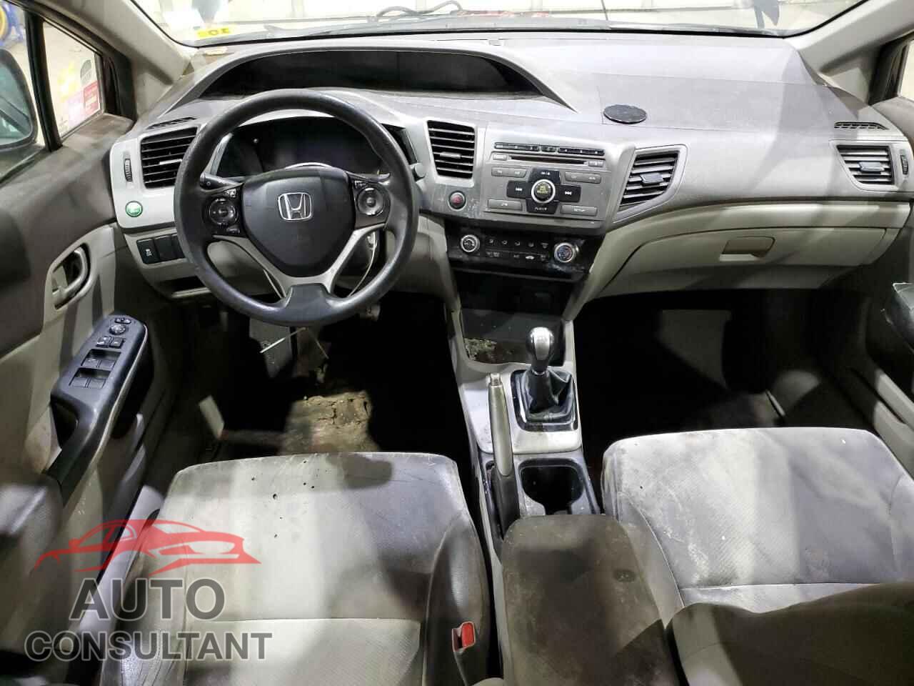 HONDA CIVIC 2012 - 2HGFB2E58CH574285