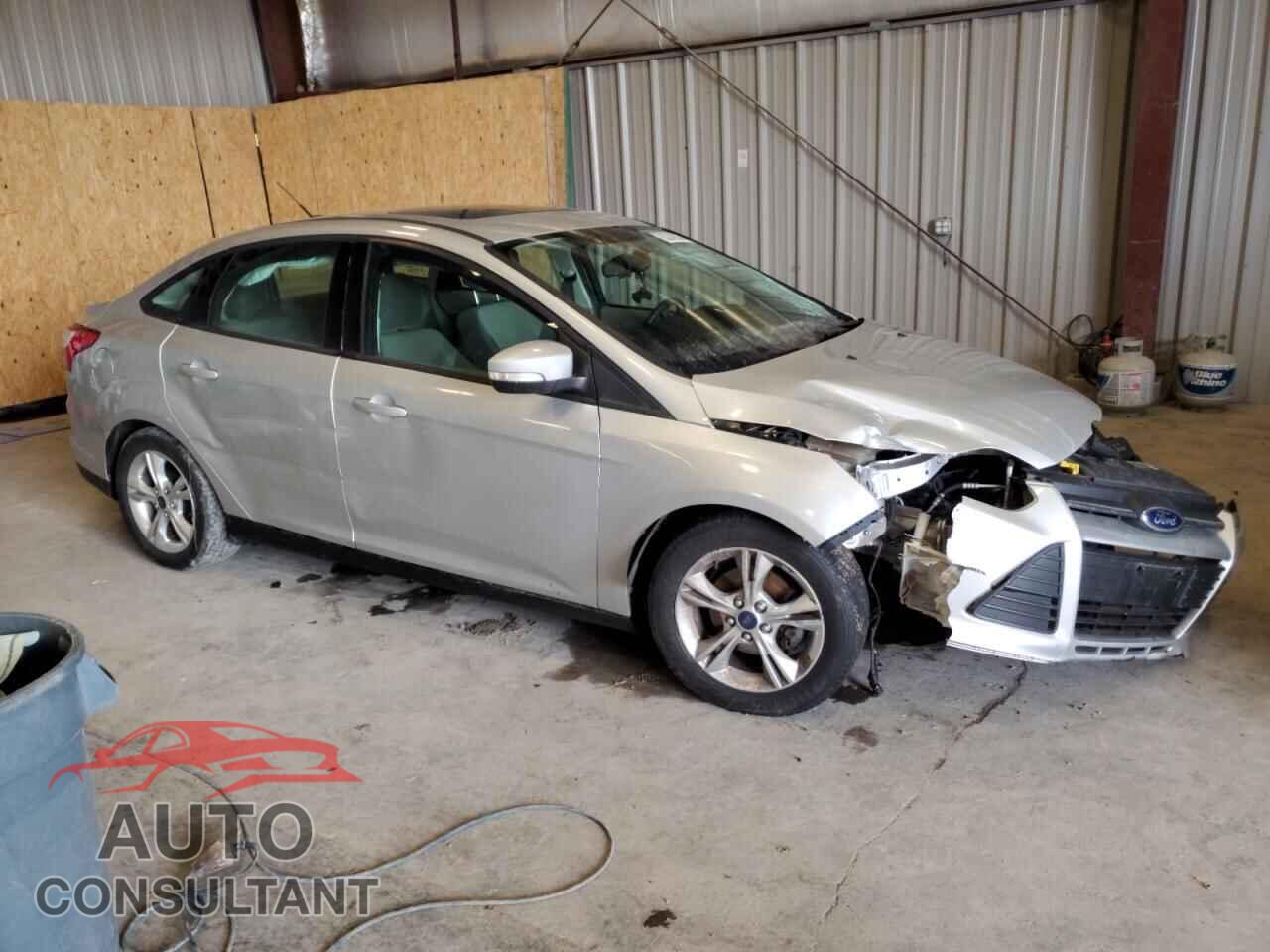 FORD FOCUS 2014 - 1FADP3F29EL197947