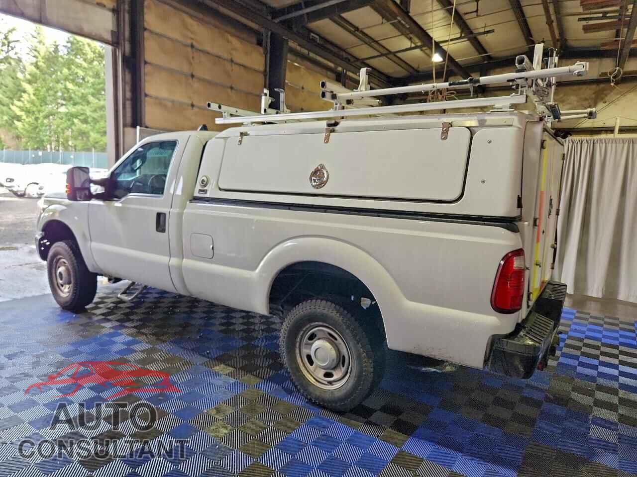 FORD F250 2014 - 1FTBF2B60EEA56017