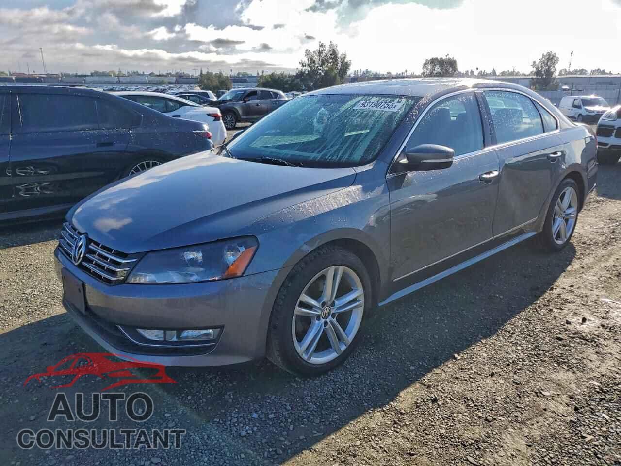 VOLKSWAGEN PASSAT 2014 - 1VWBN7A35EC007220