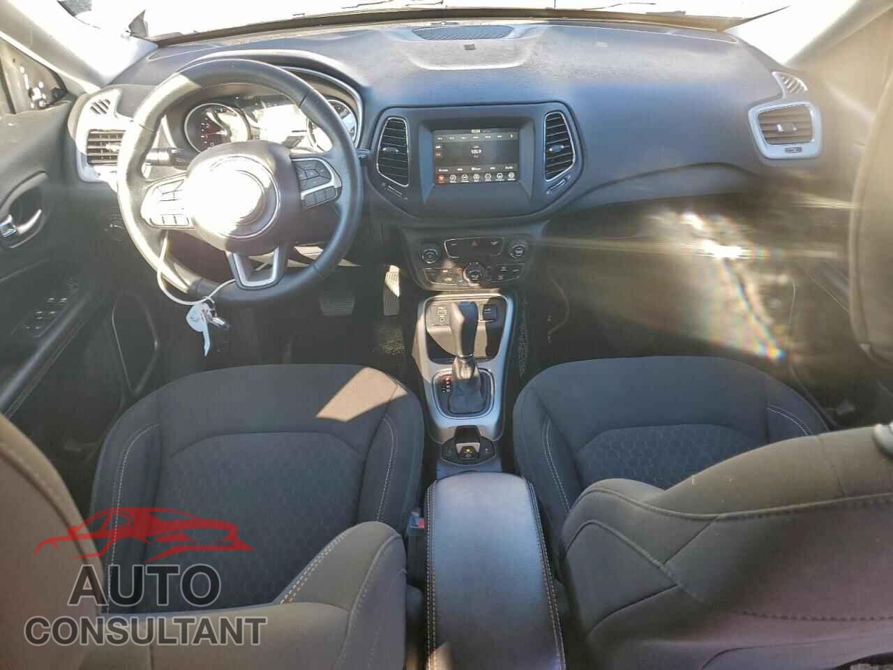 JEEP COMPASS 2020 - 3C4NJCAB9LT147607