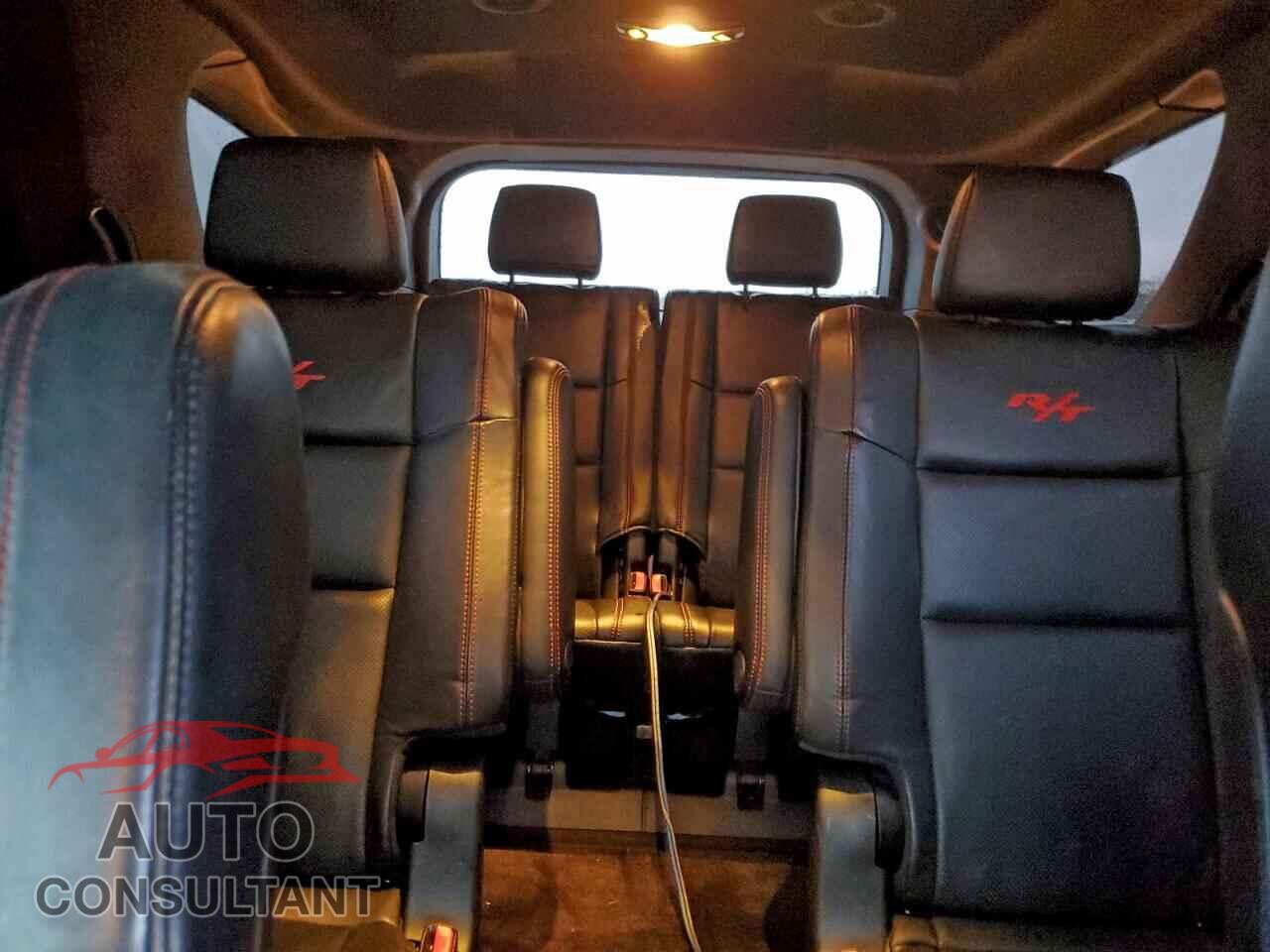 DODGE DURANGO 2018 - 1C4SDJCT0JC372091