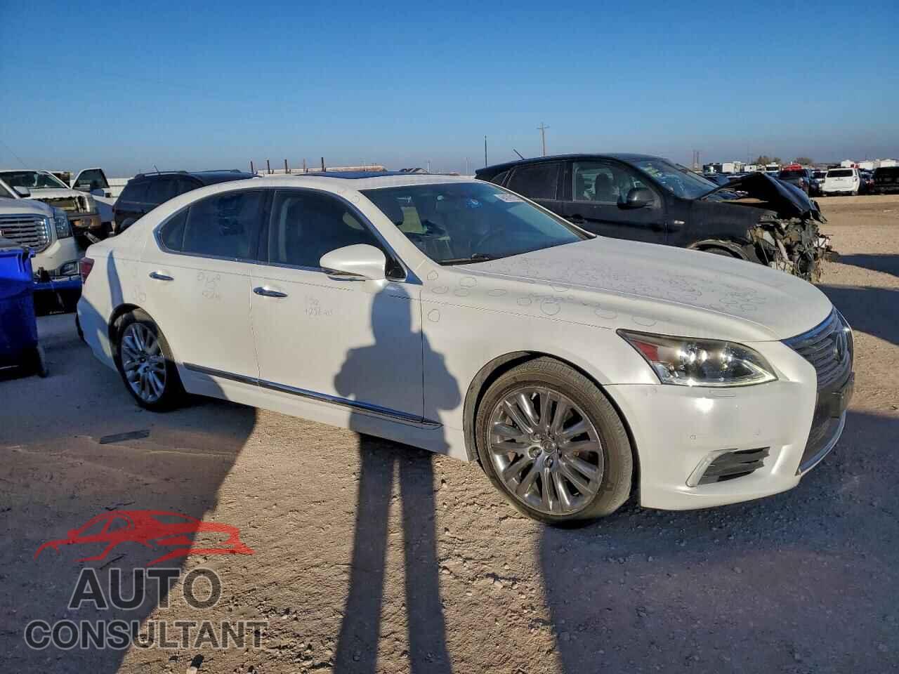 LEXUS LS460 2014 - JTHBL5EF8E5131082