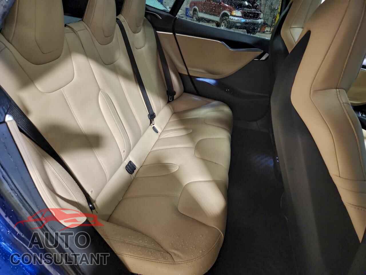 TESLA MODEL S 2016 - 5YJSA1E26GF170378