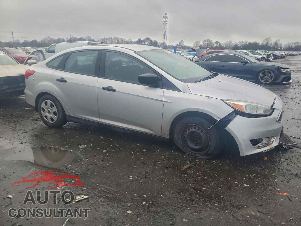 FORD FOCUS 2017 - 1FADP3E20HL316152