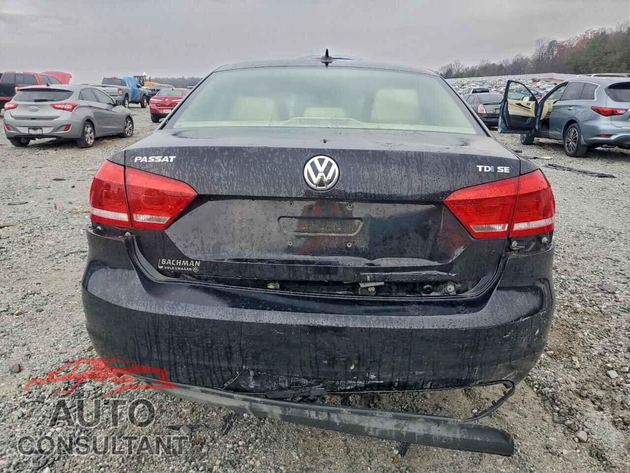 VOLKSWAGEN PASSAT 2013 - 1VWBN7A3XDC101110