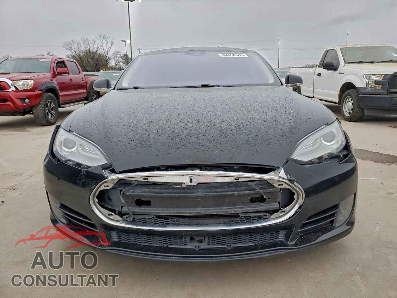 TESLA MODEL S 2015 - 5YJSA1E27FF109426