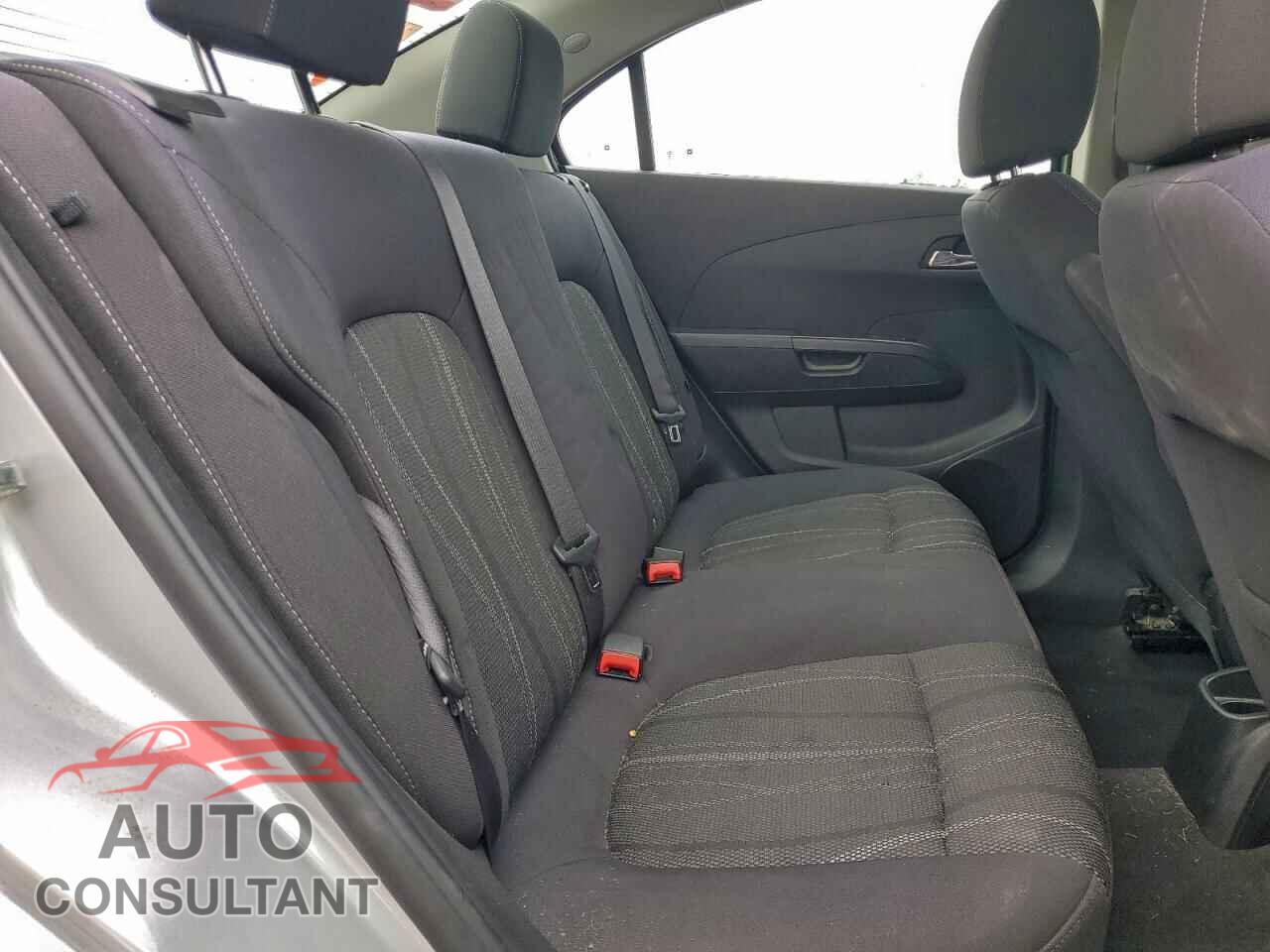 CHEVROLET SONIC 2014 - 1G1JC5SH4E4174741