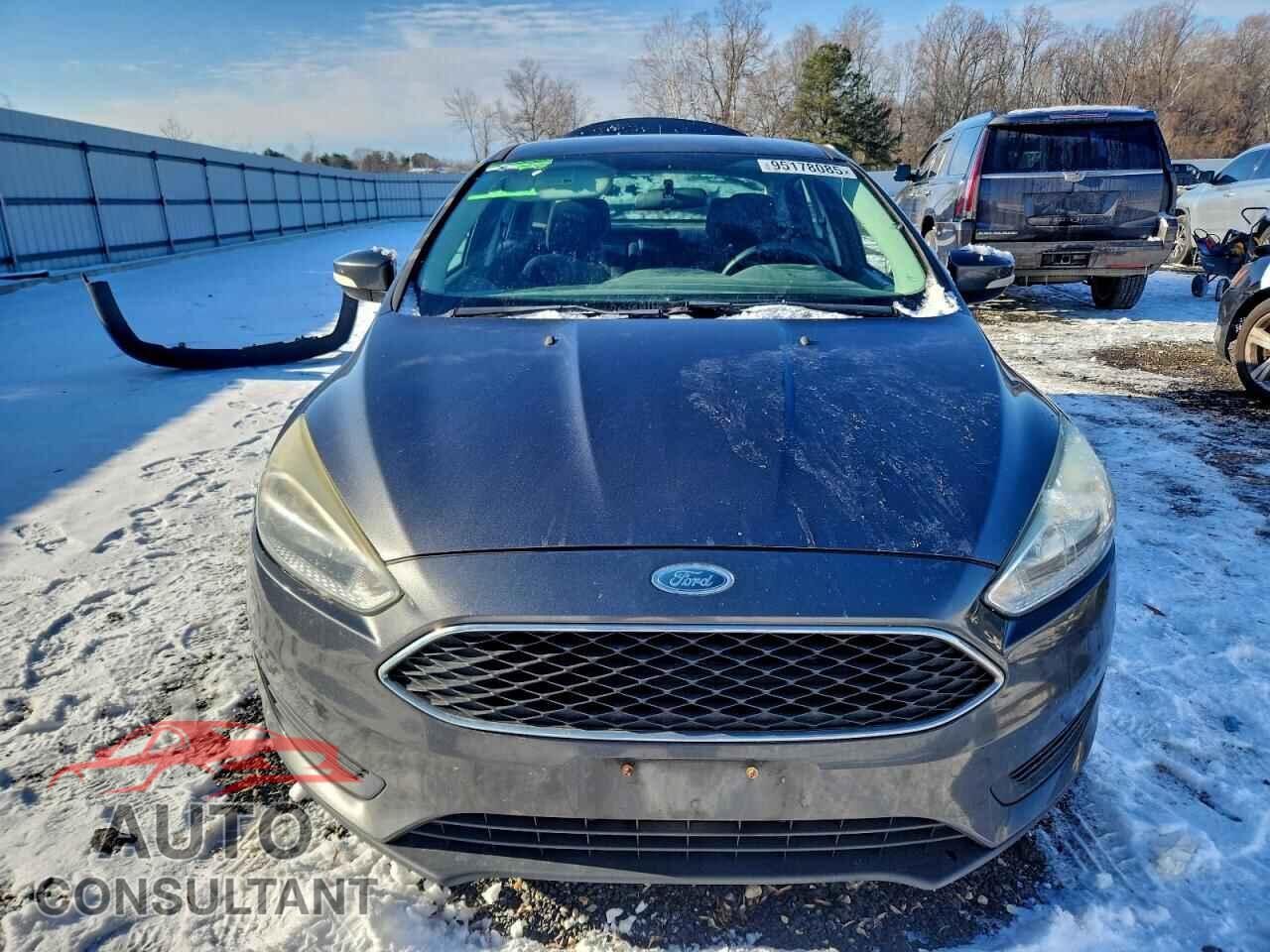 FORD FOCUS 2016 - 1FADP3F23GL280244