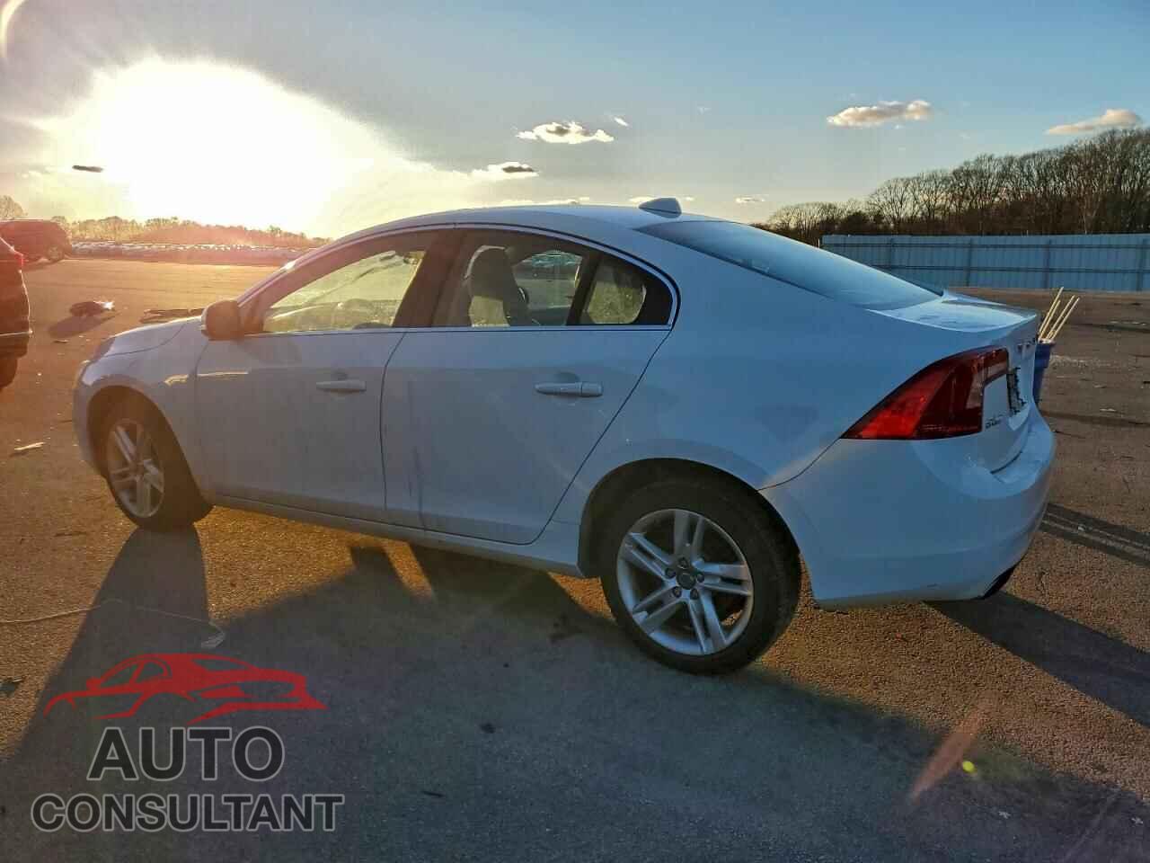 VOLVO S60 2014 - YV1612FS2E2276049