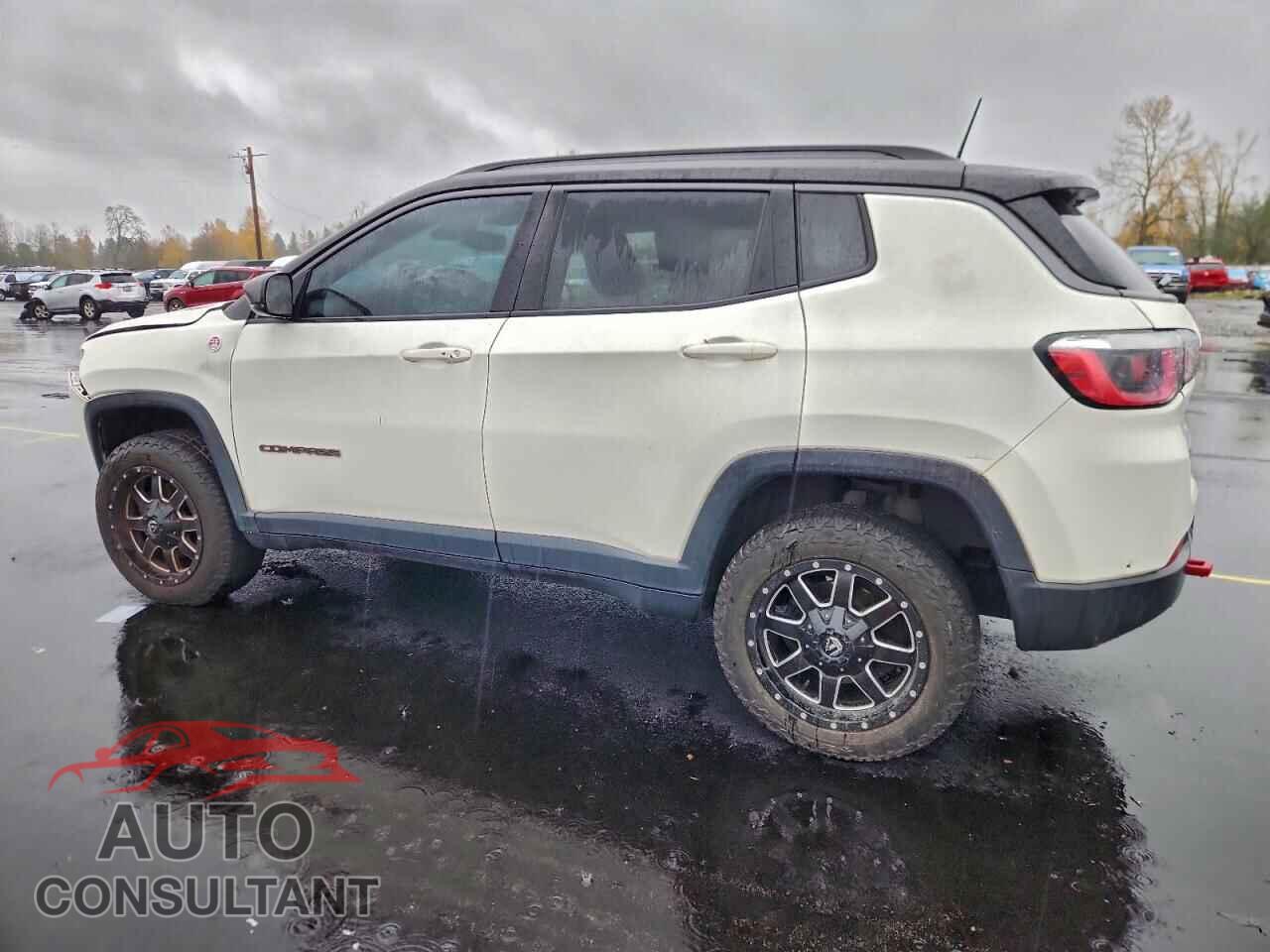 JEEP COMPASS 2018 - 3C4NJDDB2JT130291