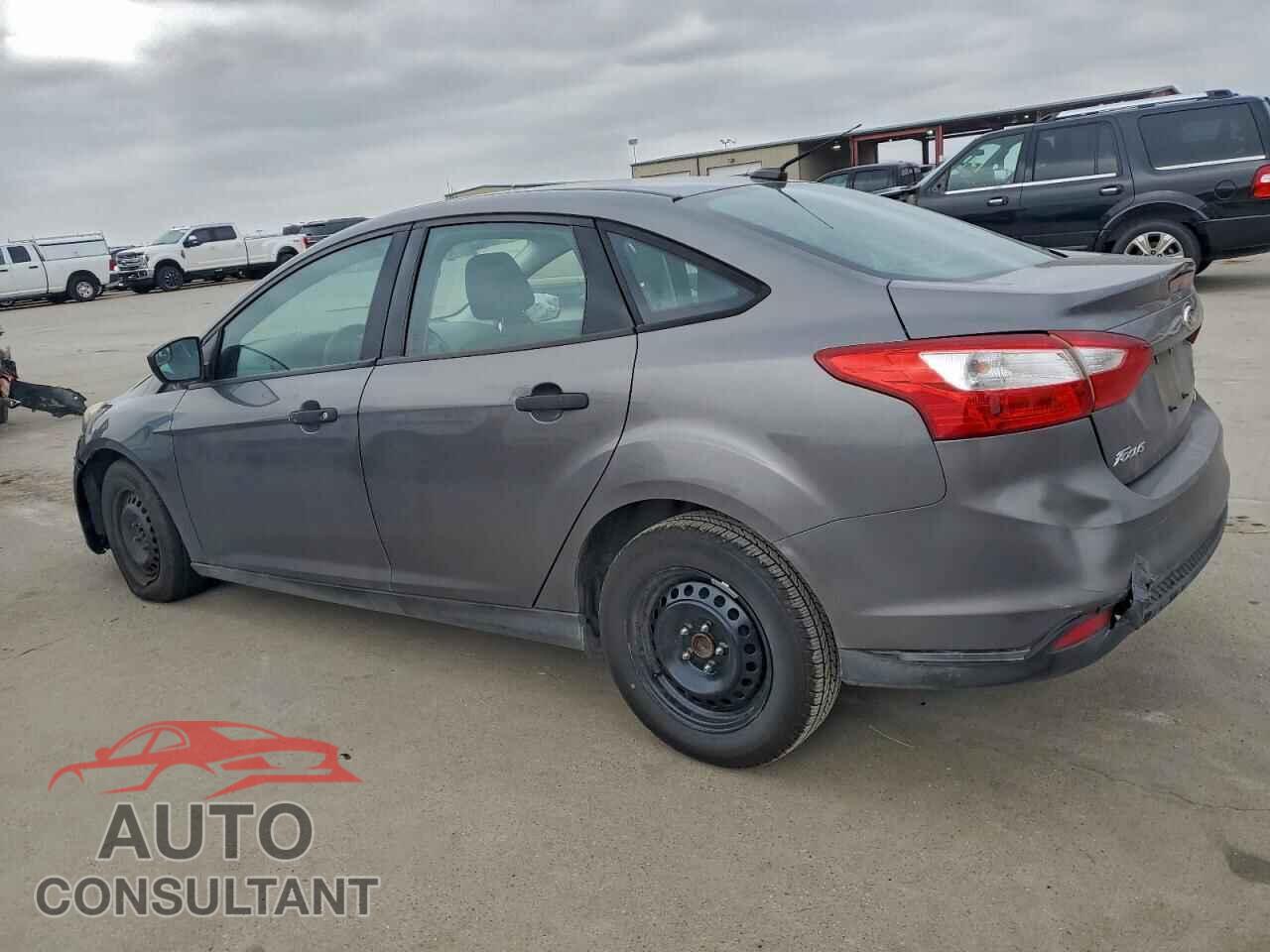 FORD FOCUS 2013 - 1FADP3E20DL313035