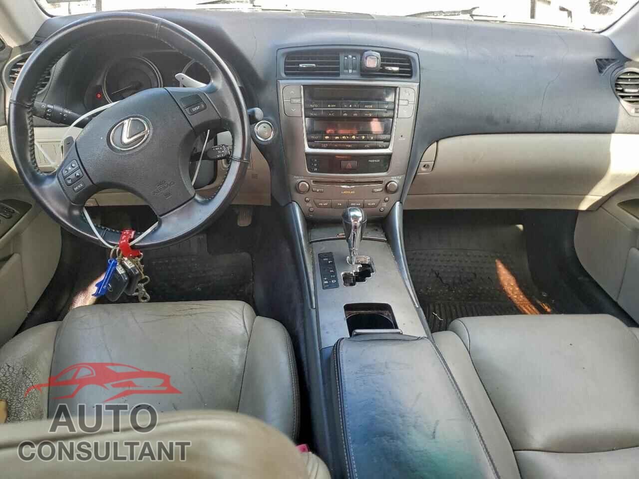 LEXUS IS 2009 - JTHBK262095096802