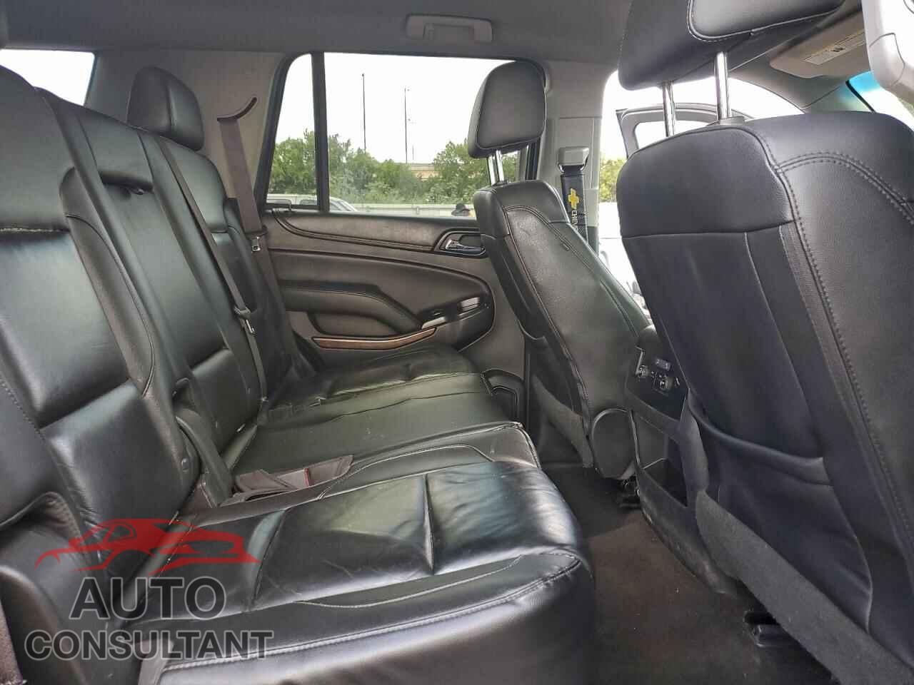 CHEVROLET TAHOE 2017 - 1GNSCBKC8HR299500