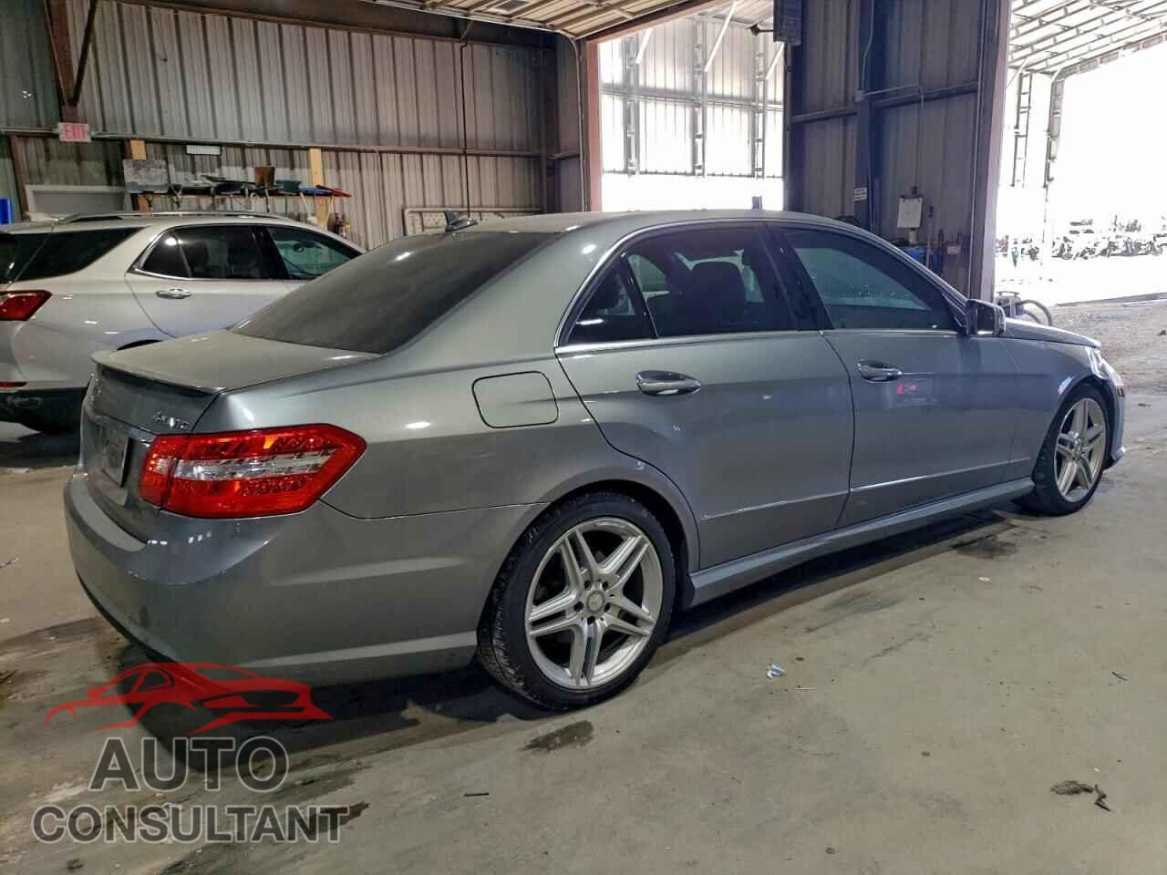 MERCEDES-BENZ E-CLASS 2013 - WDDHF8JB3DA705056