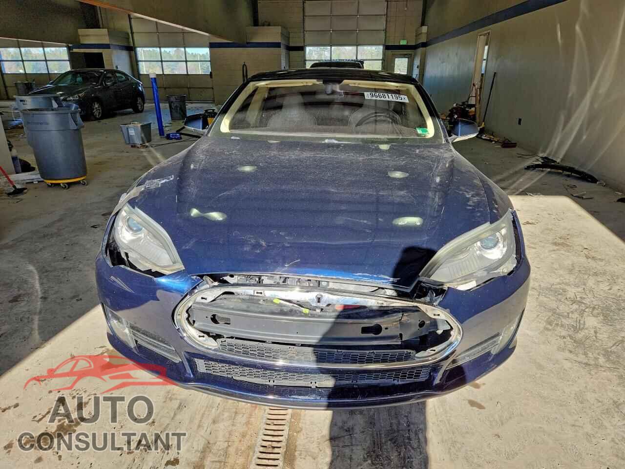 TESLA MODEL S 2013 - 5YJSA1DP2DFP20362