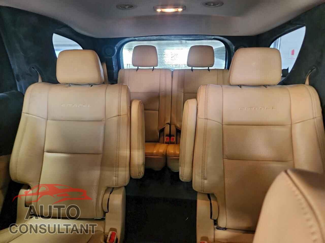 DODGE DURANGO 2013 - 1C4SDJET1DC666343
