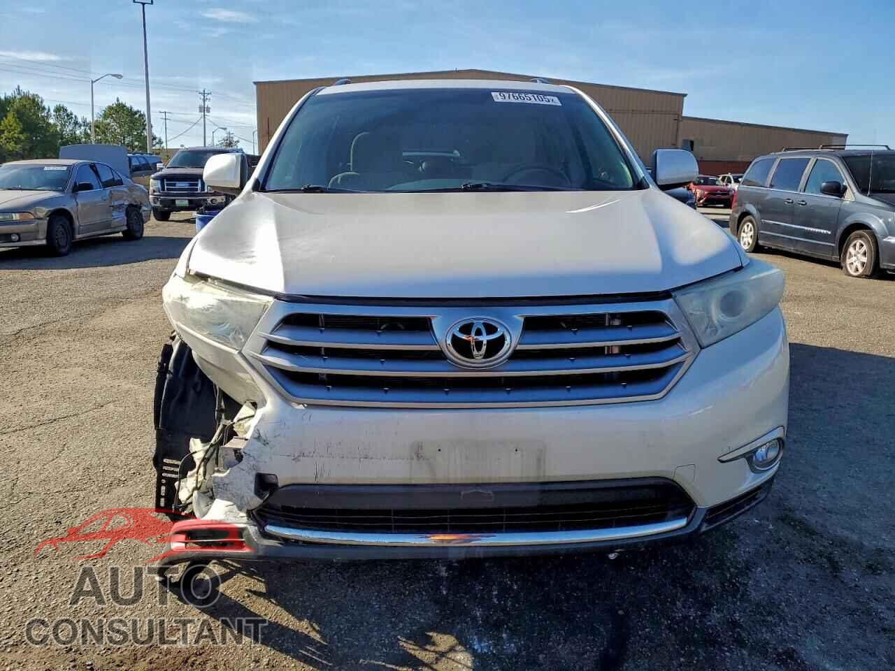 TOYOTA HIGHLANDER 2013 - 5TDZA3EH8DS035862