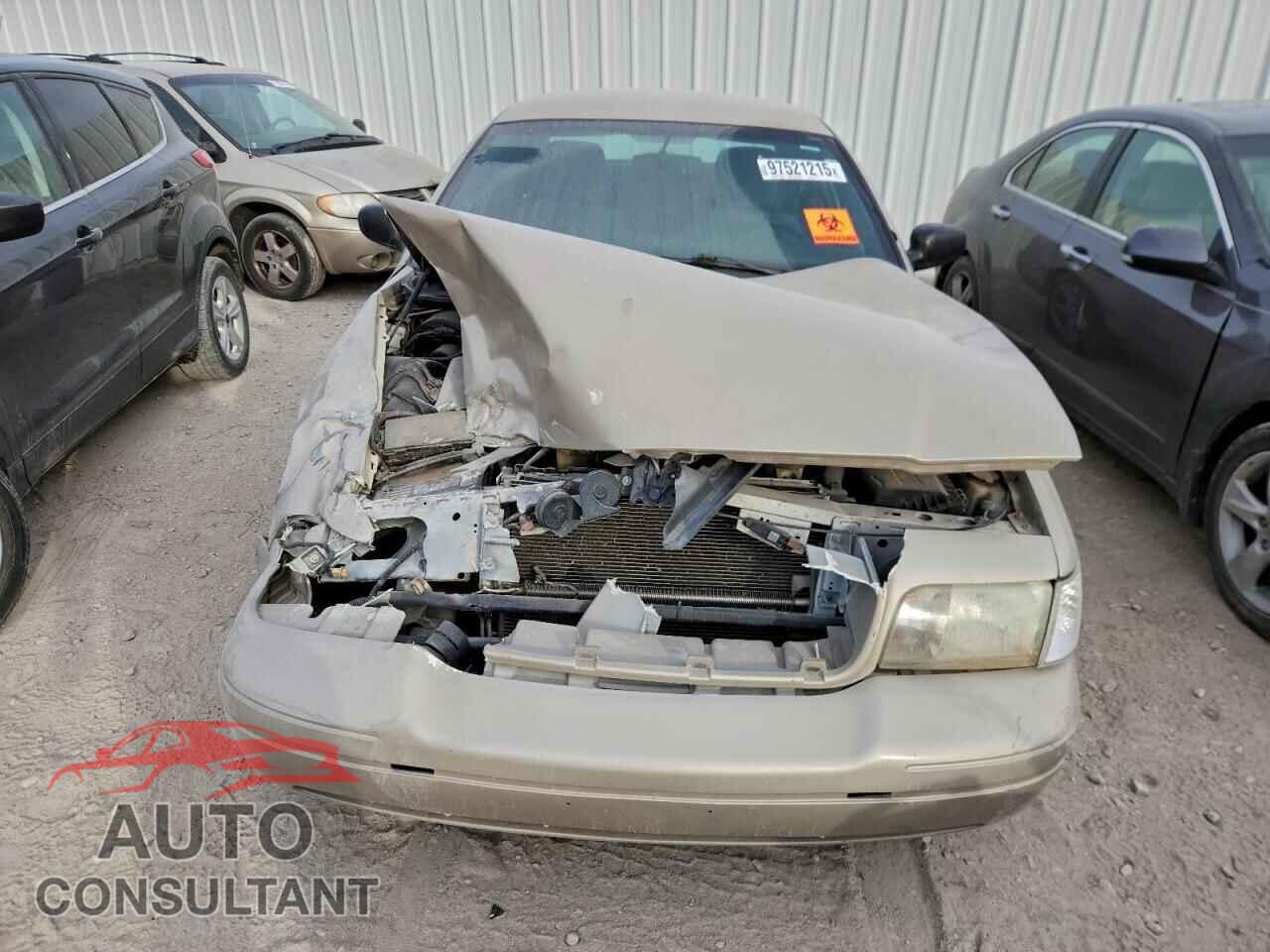 FORD CROWN VIC 2011 - 2FABP7BV3BX103316