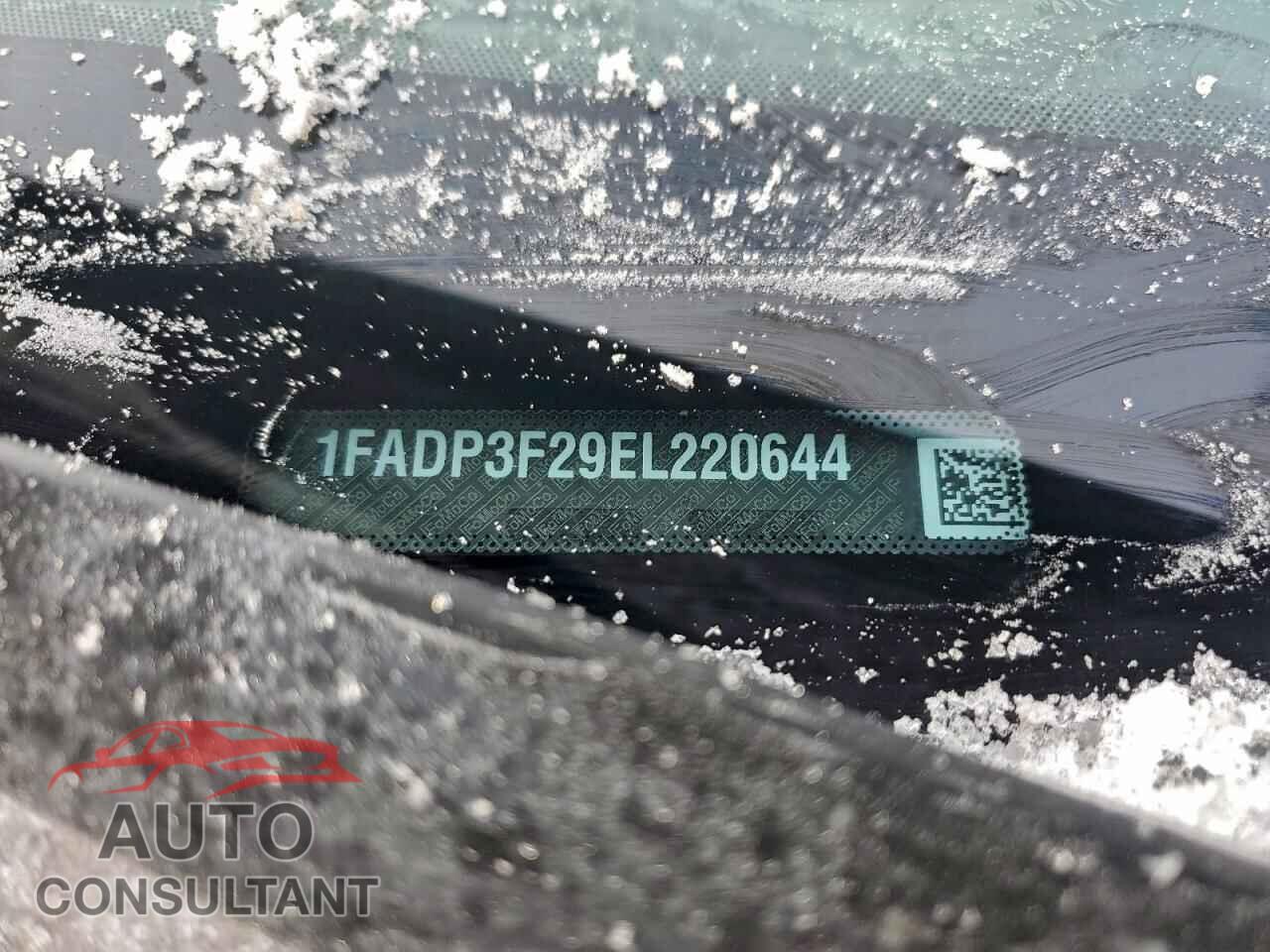 FORD FOCUS 2014 - 1FADP3F29EL220644