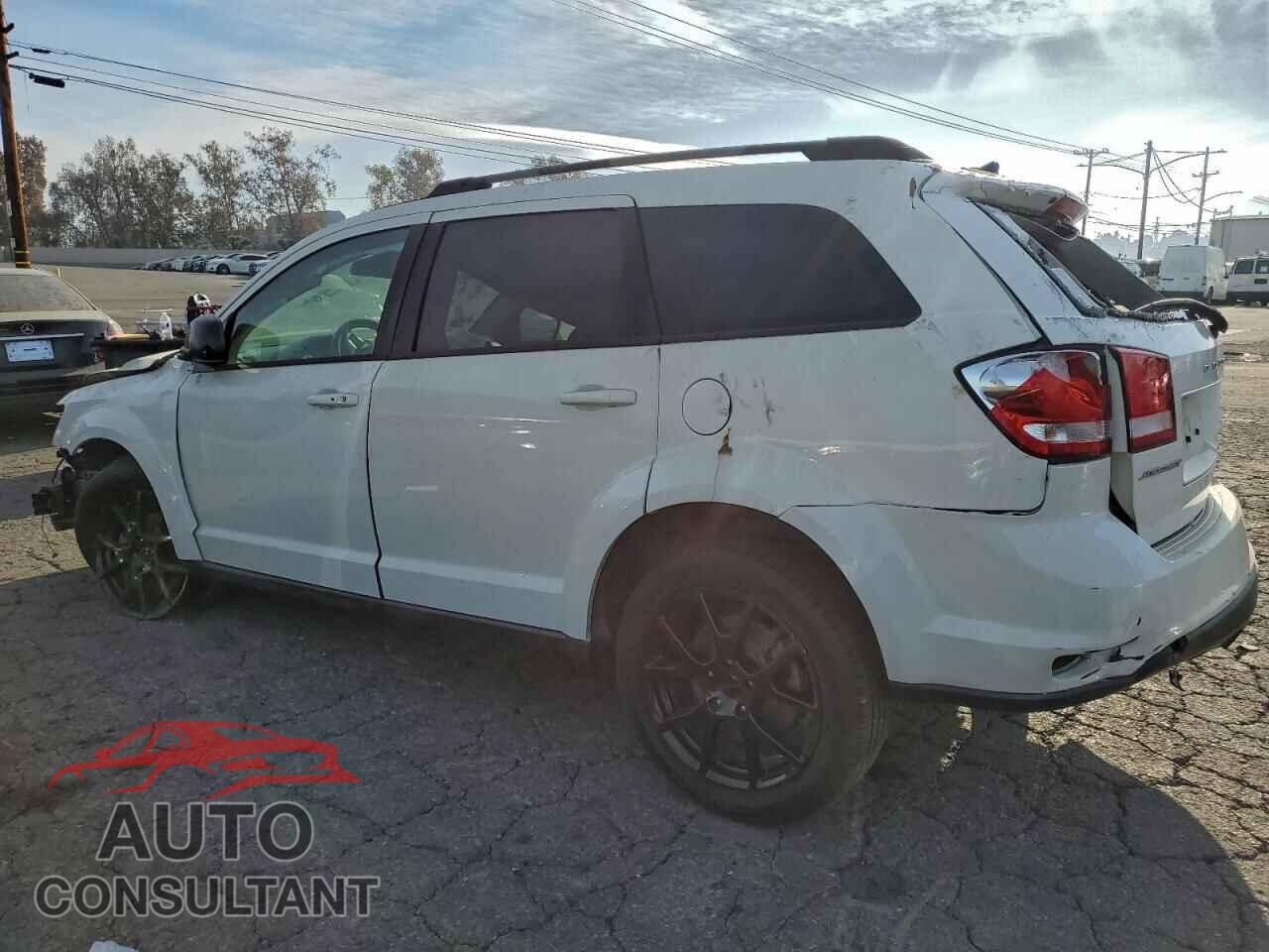 DODGE JOURNEY 2017 - 3C4PDCBB0HT562529