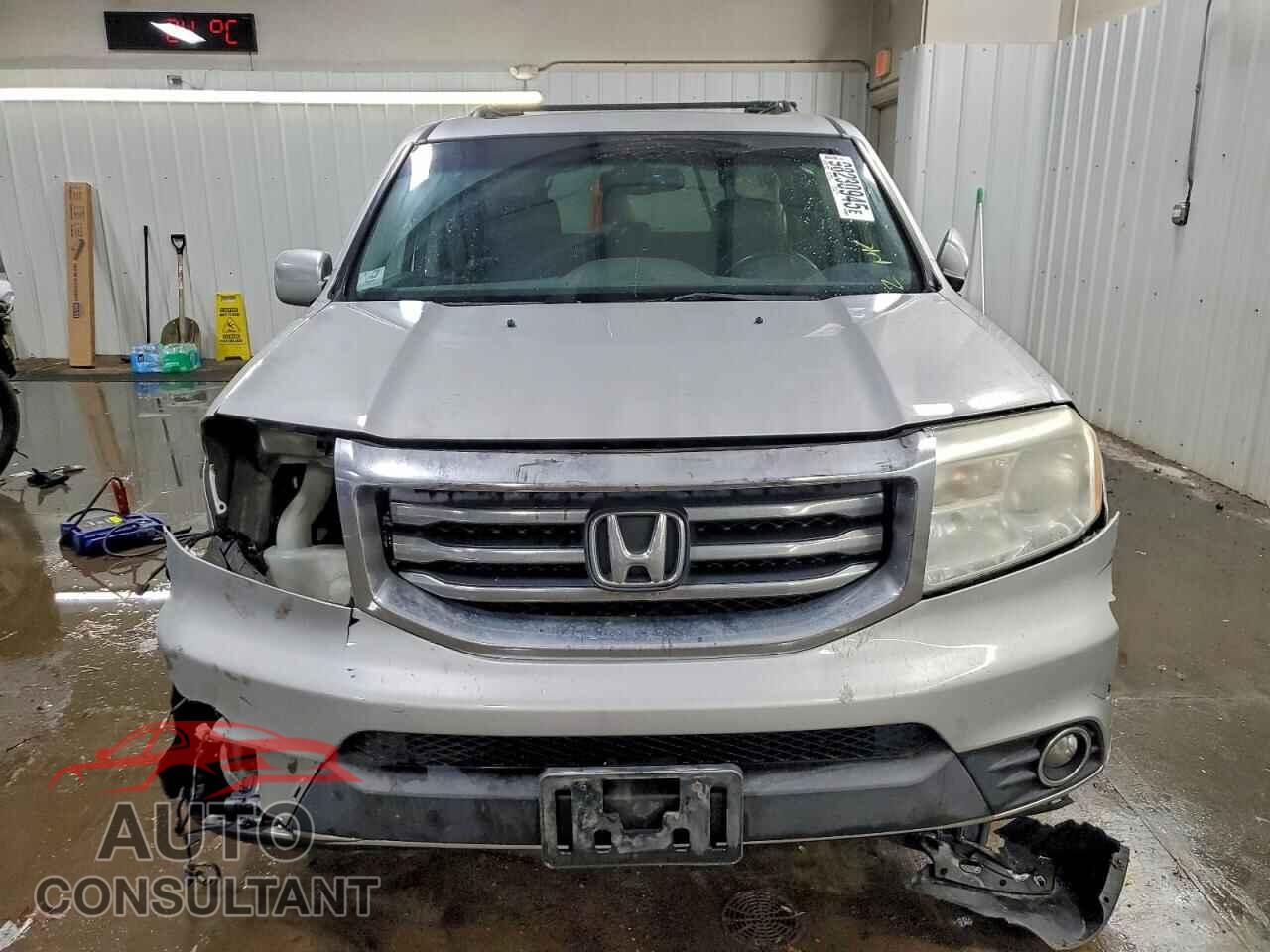 HONDA PILOT 2012 - 5FNYF4H90CB042489
